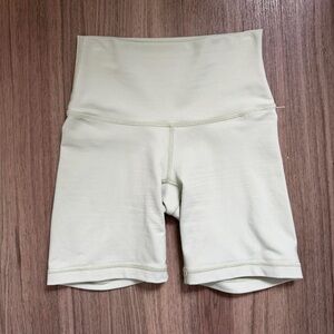 TNA Women's Light Sage Bike Shorts